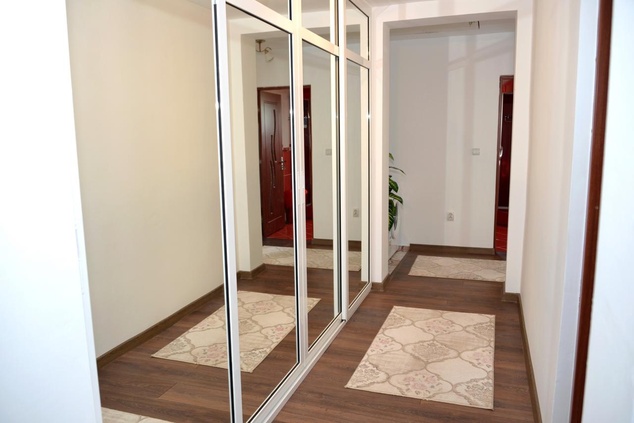 Apartament Rezidential - Alba Iuliaアパートメント エクステリア 写真