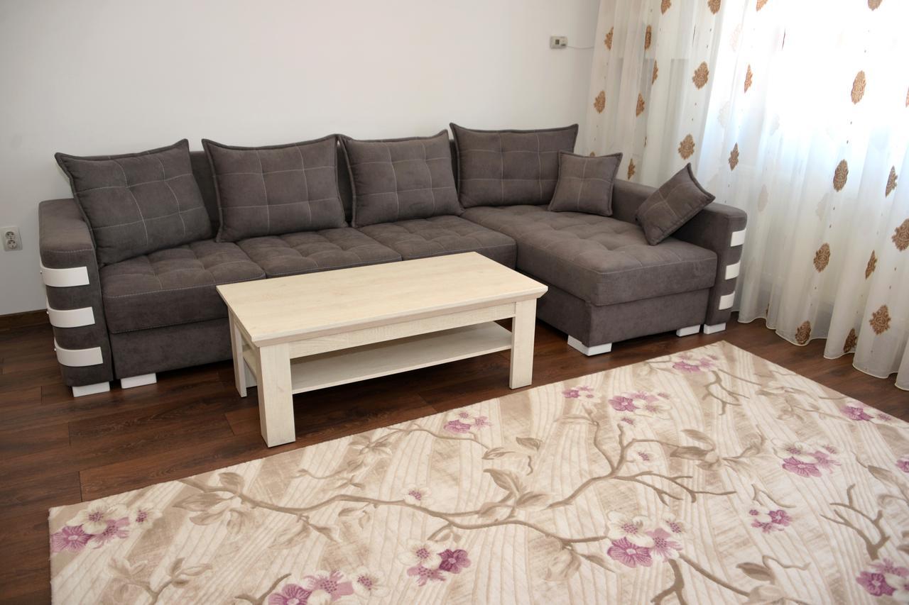 Apartament Rezidential - Alba Iuliaアパートメント エクステリア 写真